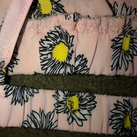 Forever 21 Two Piece Pink Floral Pajama Set Size Medium - Picture 7 of 9